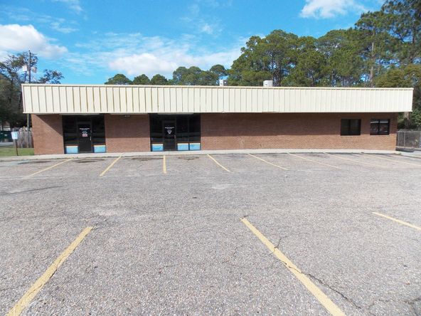 Free Standing Retail Warehouse- Highway 98: 1820 W 15th St, Panama City, FL 32401